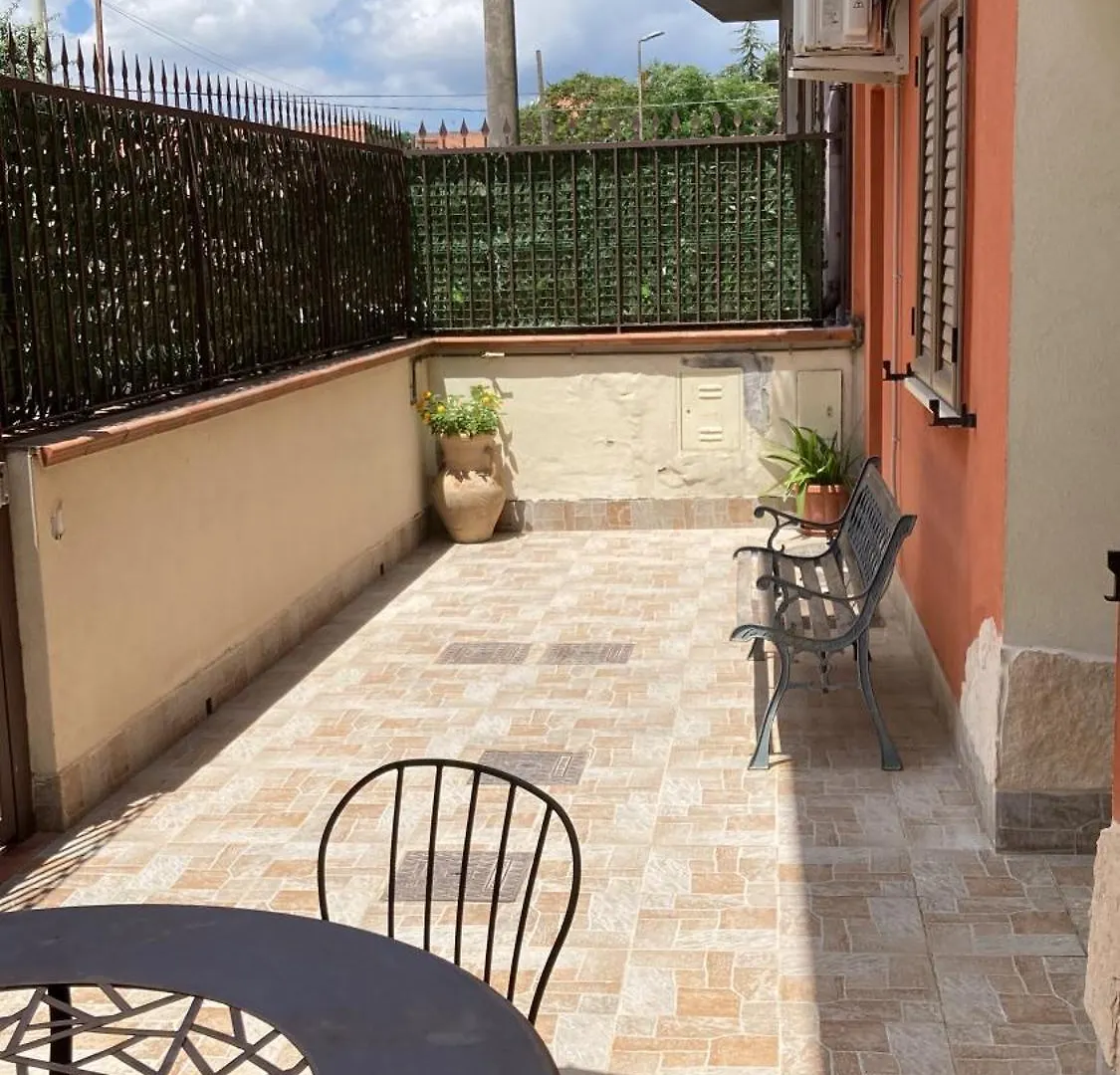 Stanza Sole Hotel Ragalna Italy